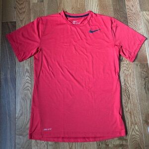 Nike Men's Short Sleeve Red Tee